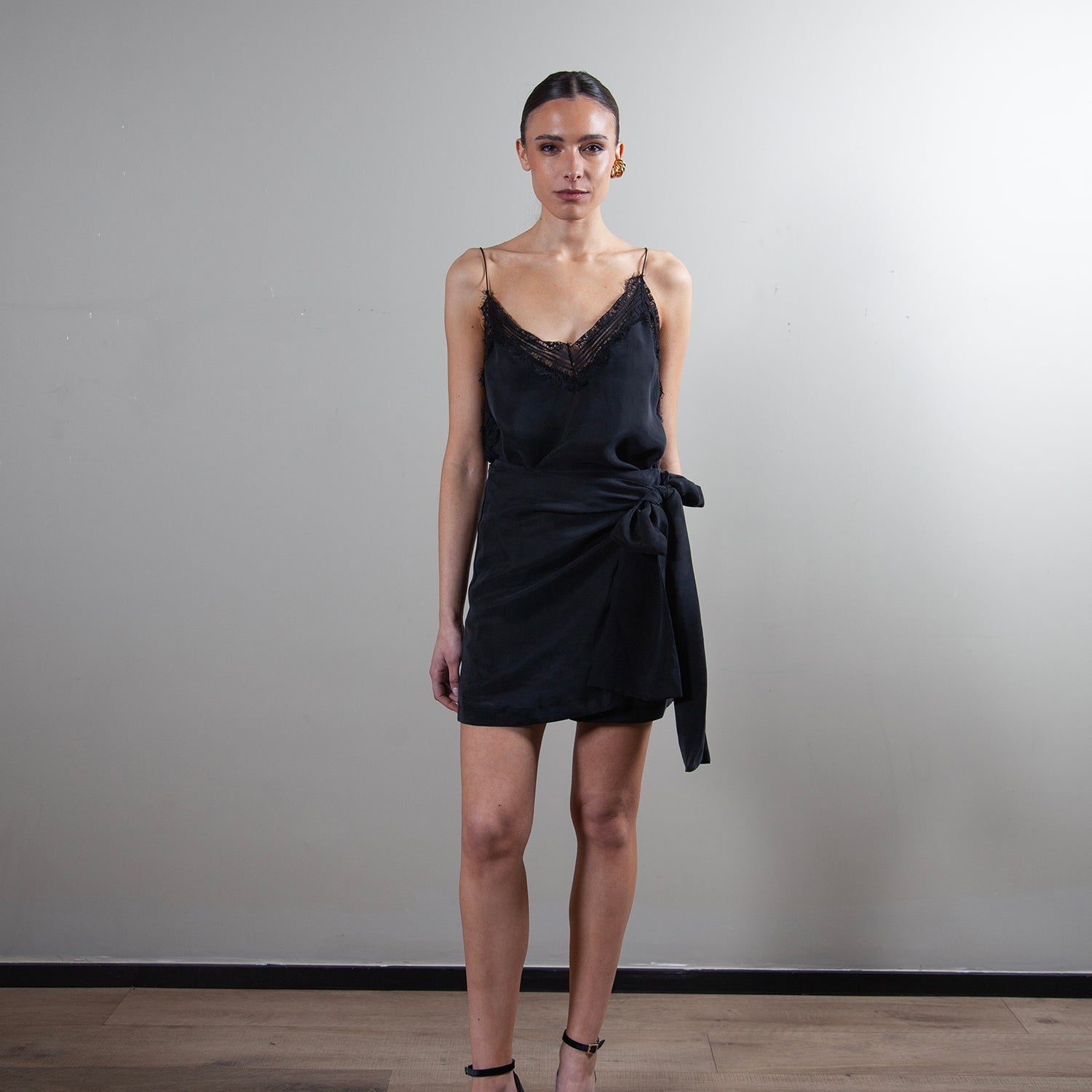 Falda Adela Negra