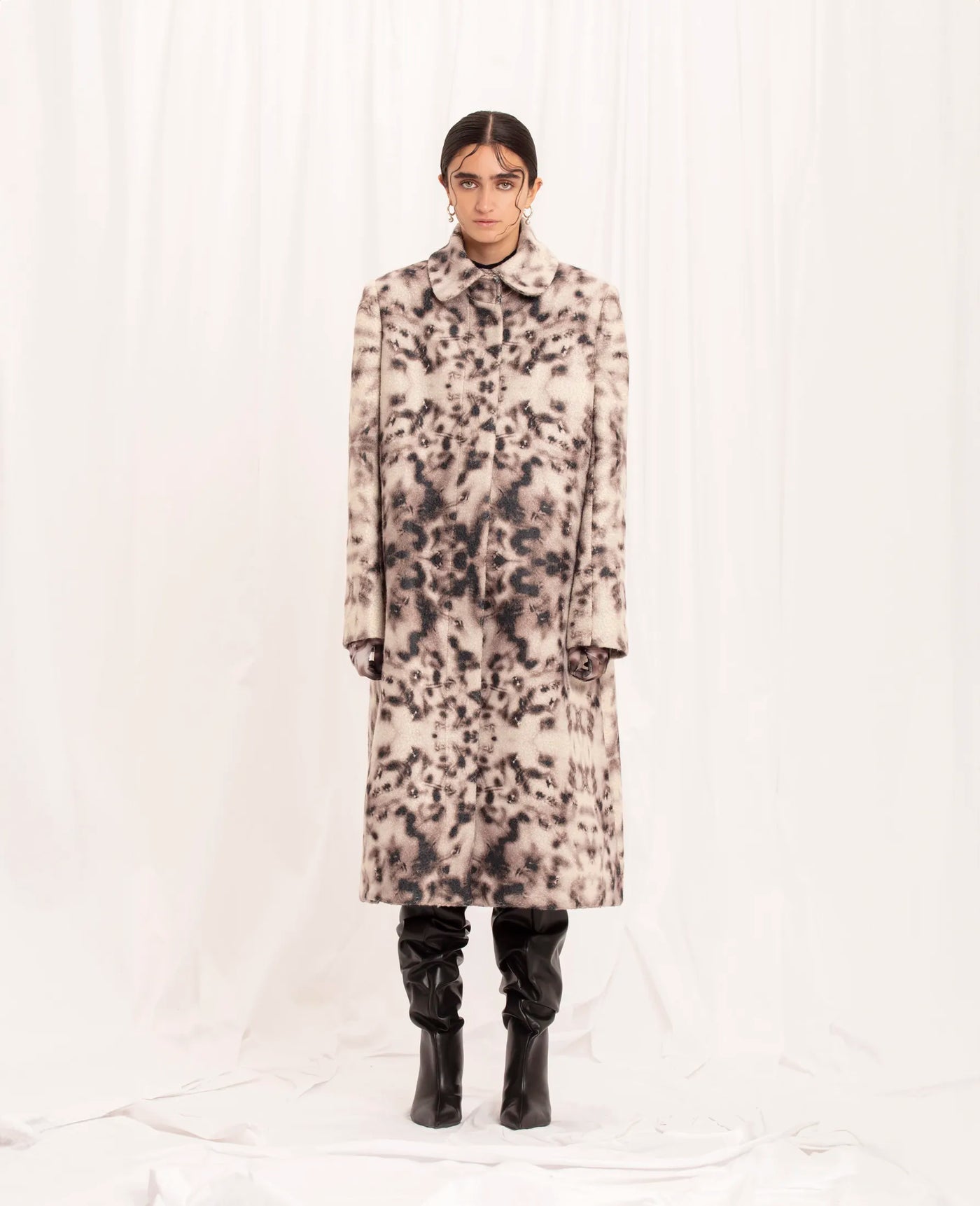 Abrigo Cruela Dalmata Print