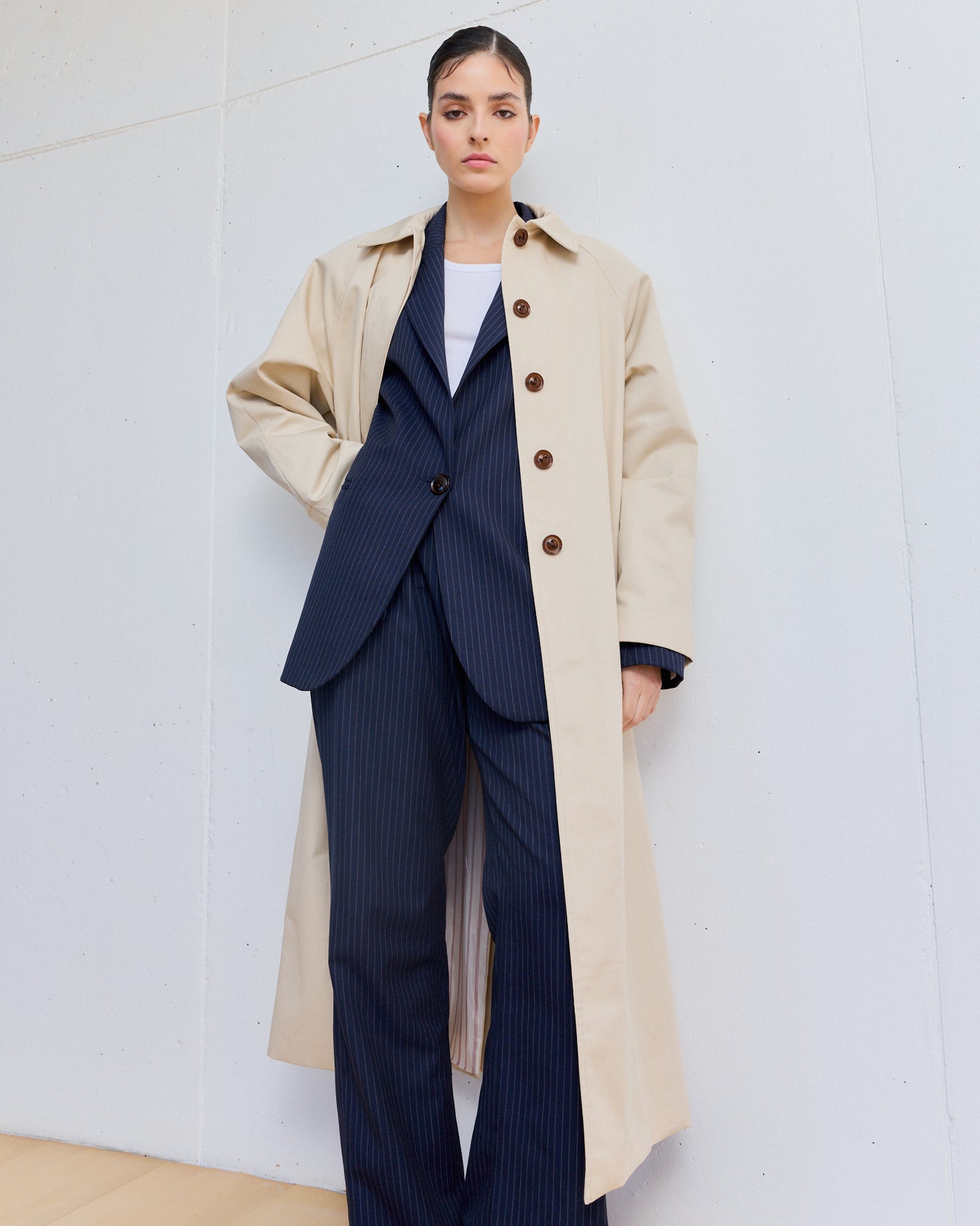 0028 Gabardina Beige