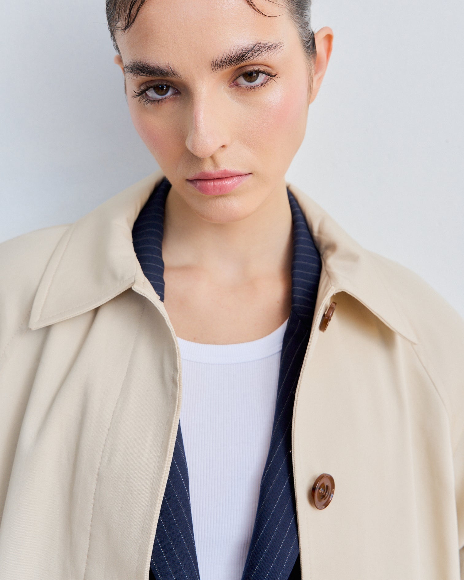 0028 Gabardina Beige