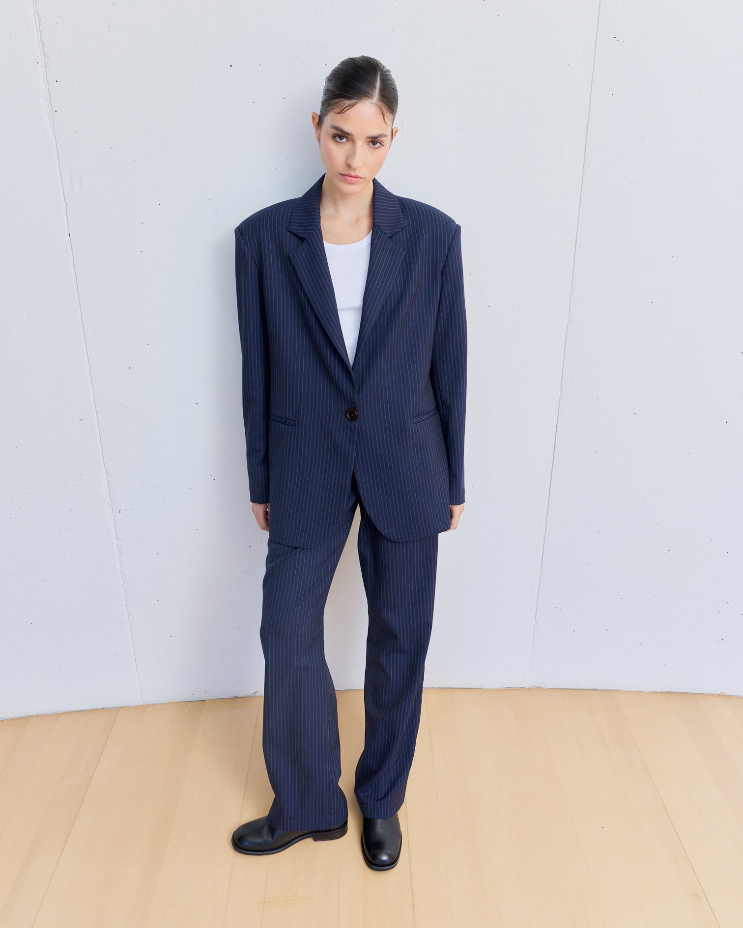 0008 Blazer Oversized Azul con Líneas Blancas