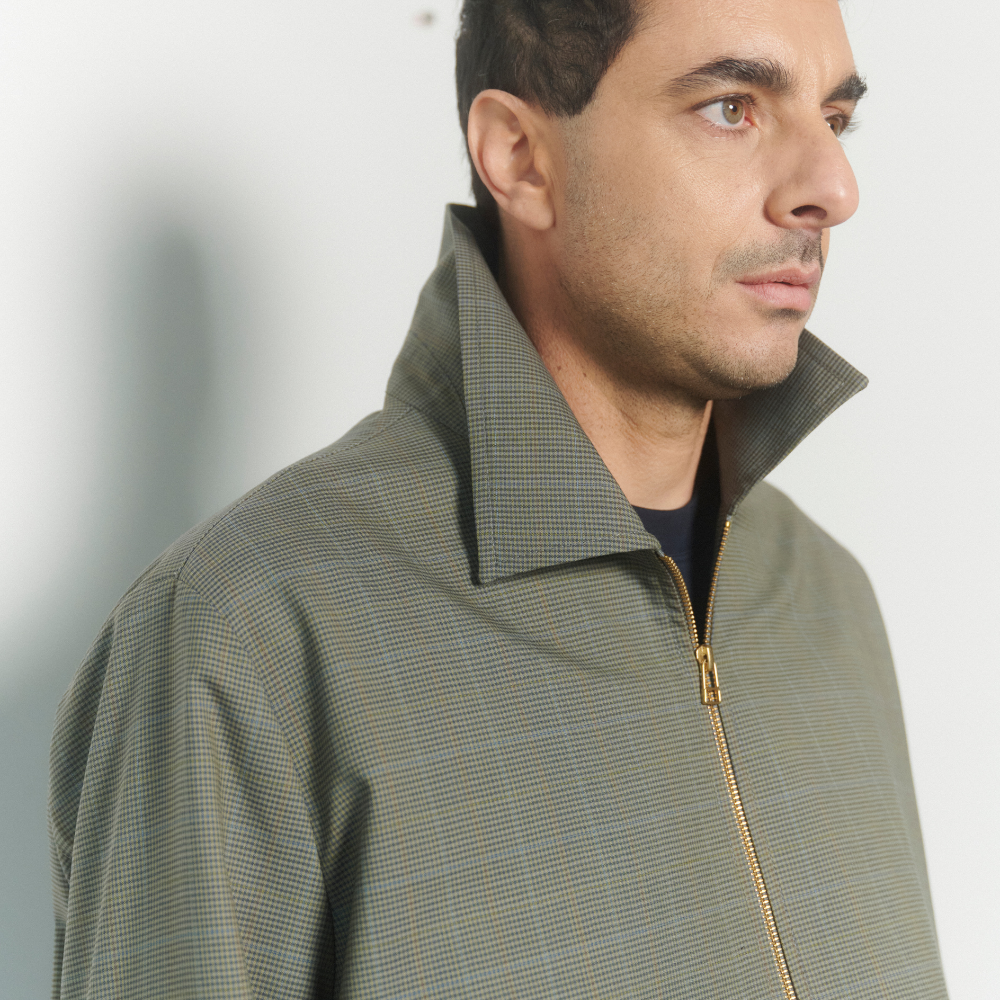 Bomber Verde Micro Cuadros Textura Liviana