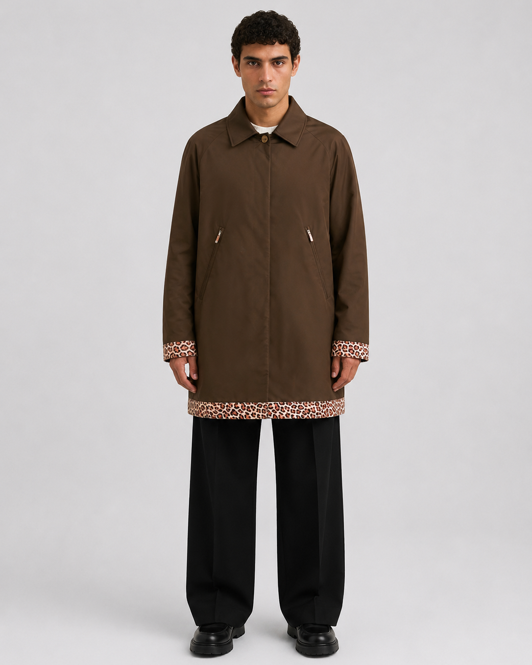 Trench Campana Verde 100% Poliester Aplicación Cuero Animal Print