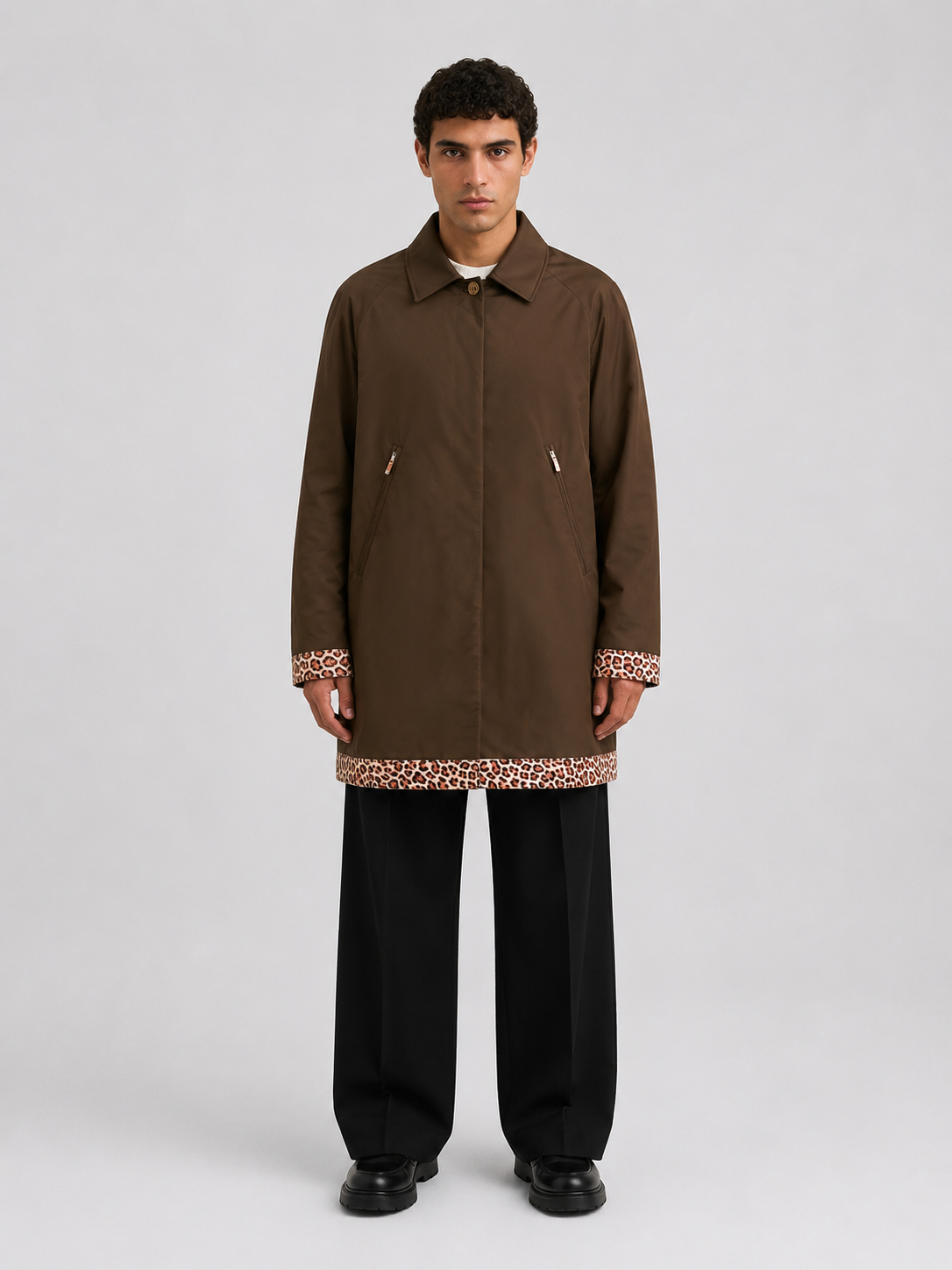 Trench Campana Verde 100% Poliester Aplicación Cuero Animal Print