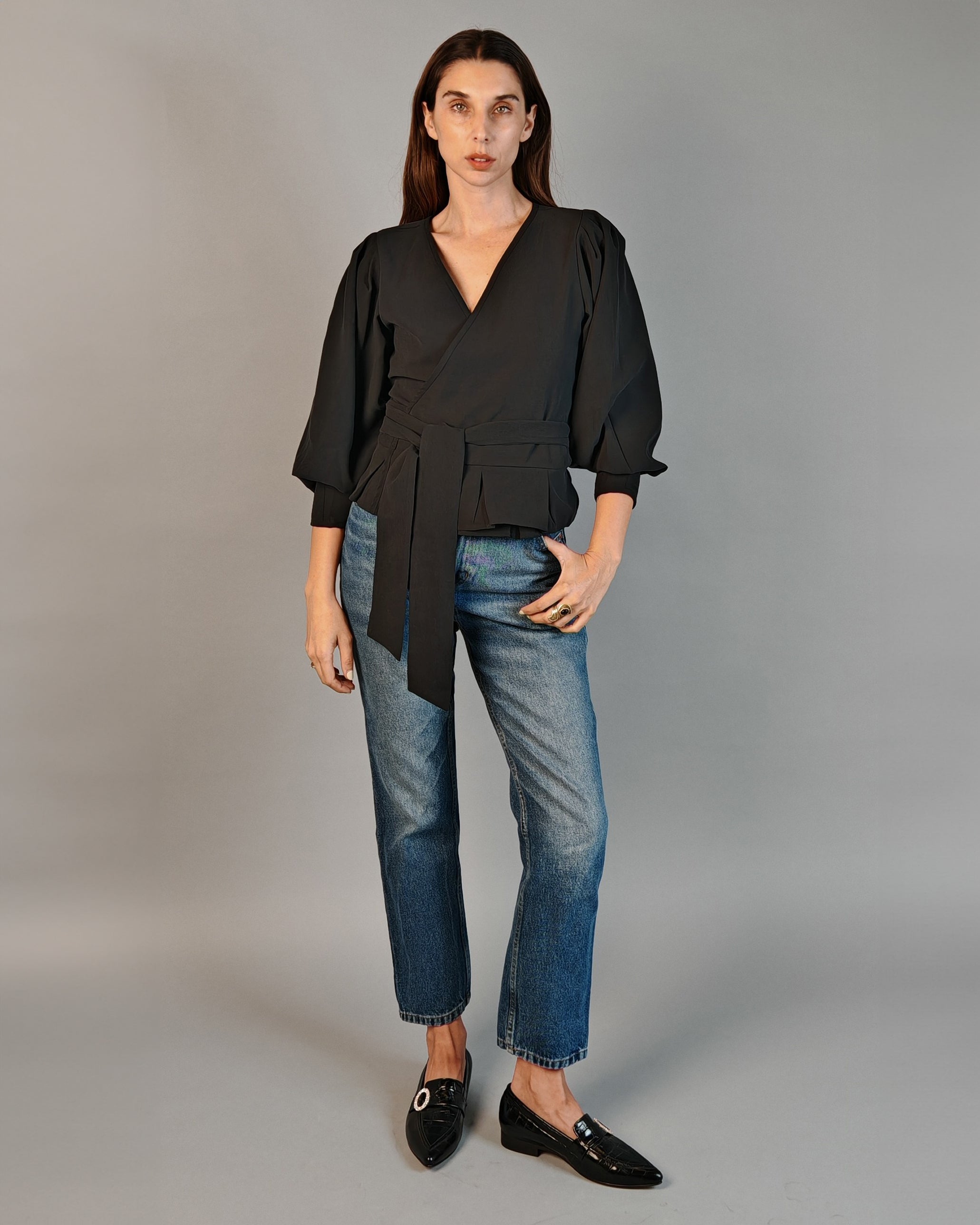 Blusa Carolina Cupro Negra
