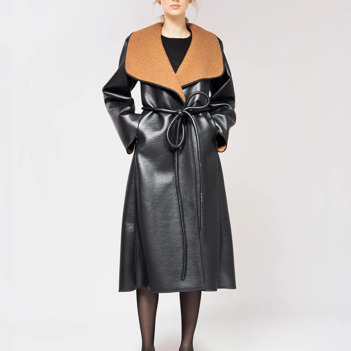 Abrigo Malena Black And Caramel