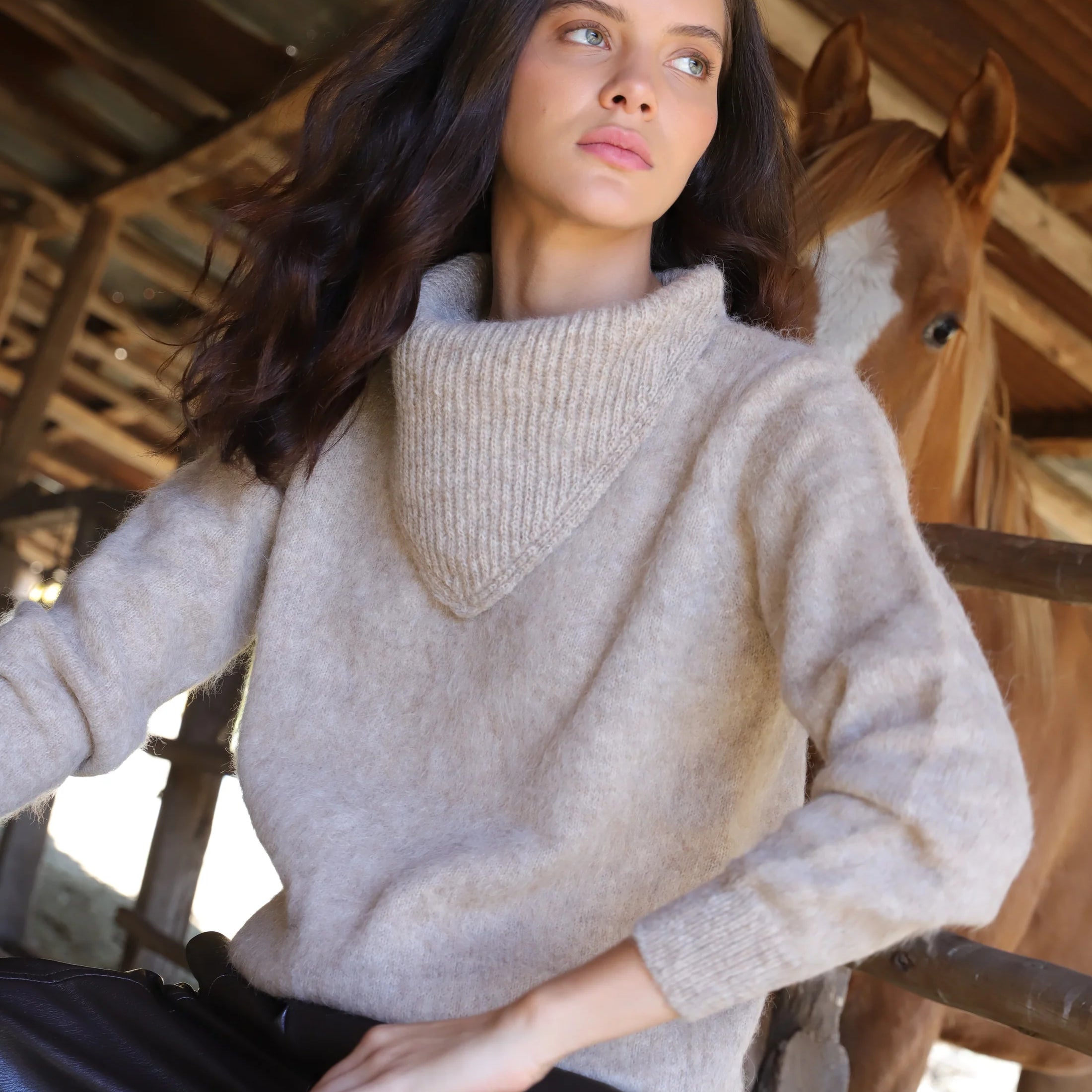 Sweater Amelie Crudo