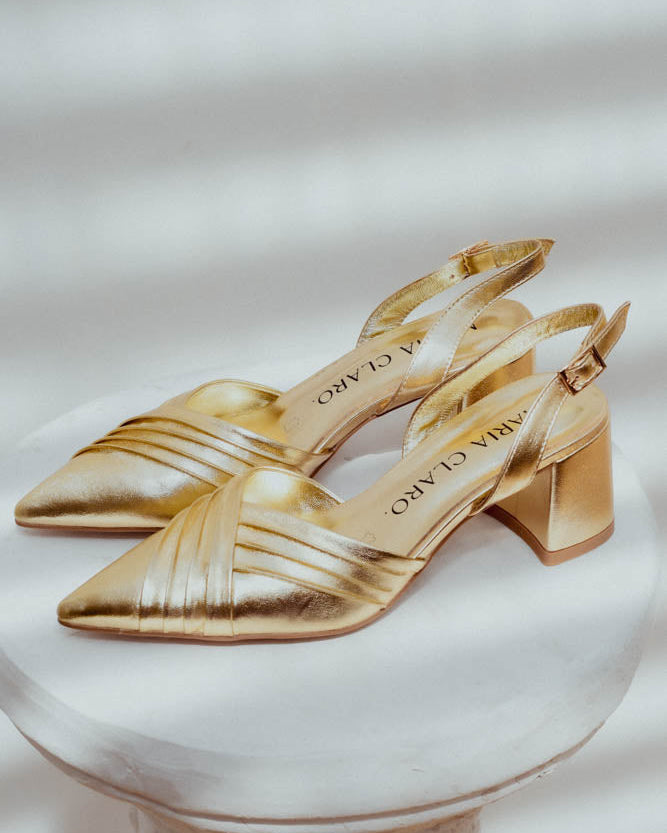 Zapato Clara Dorado
