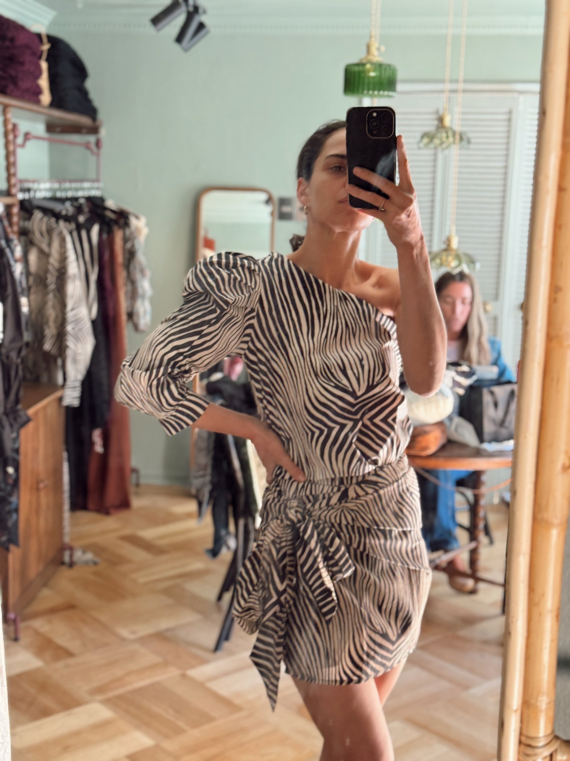 Blusa Un Hombro Cebra