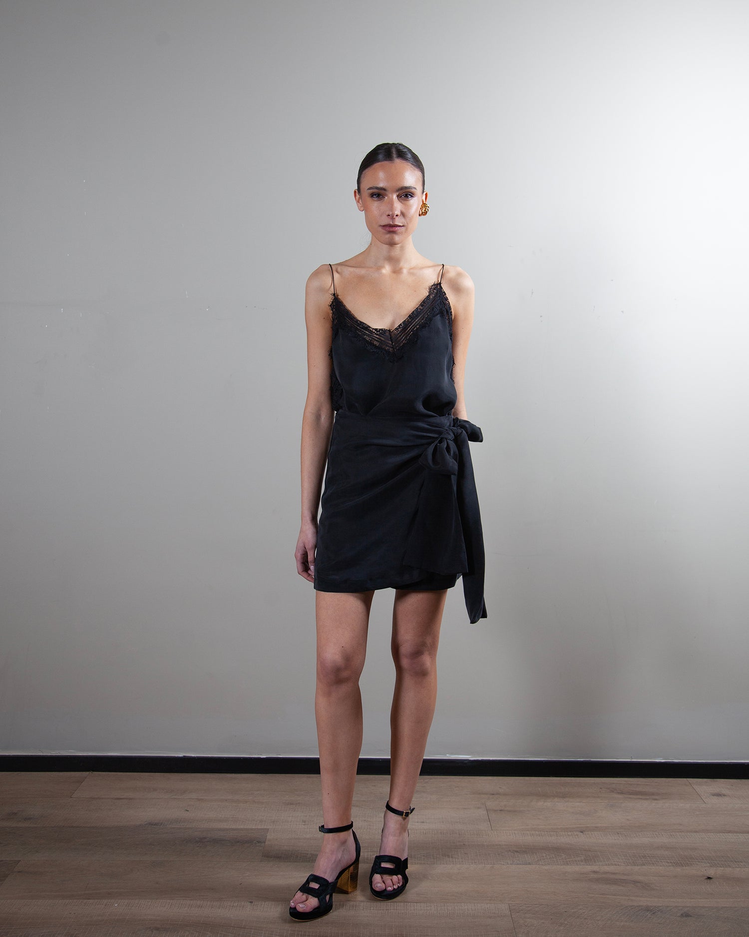 Falda Adela Negra