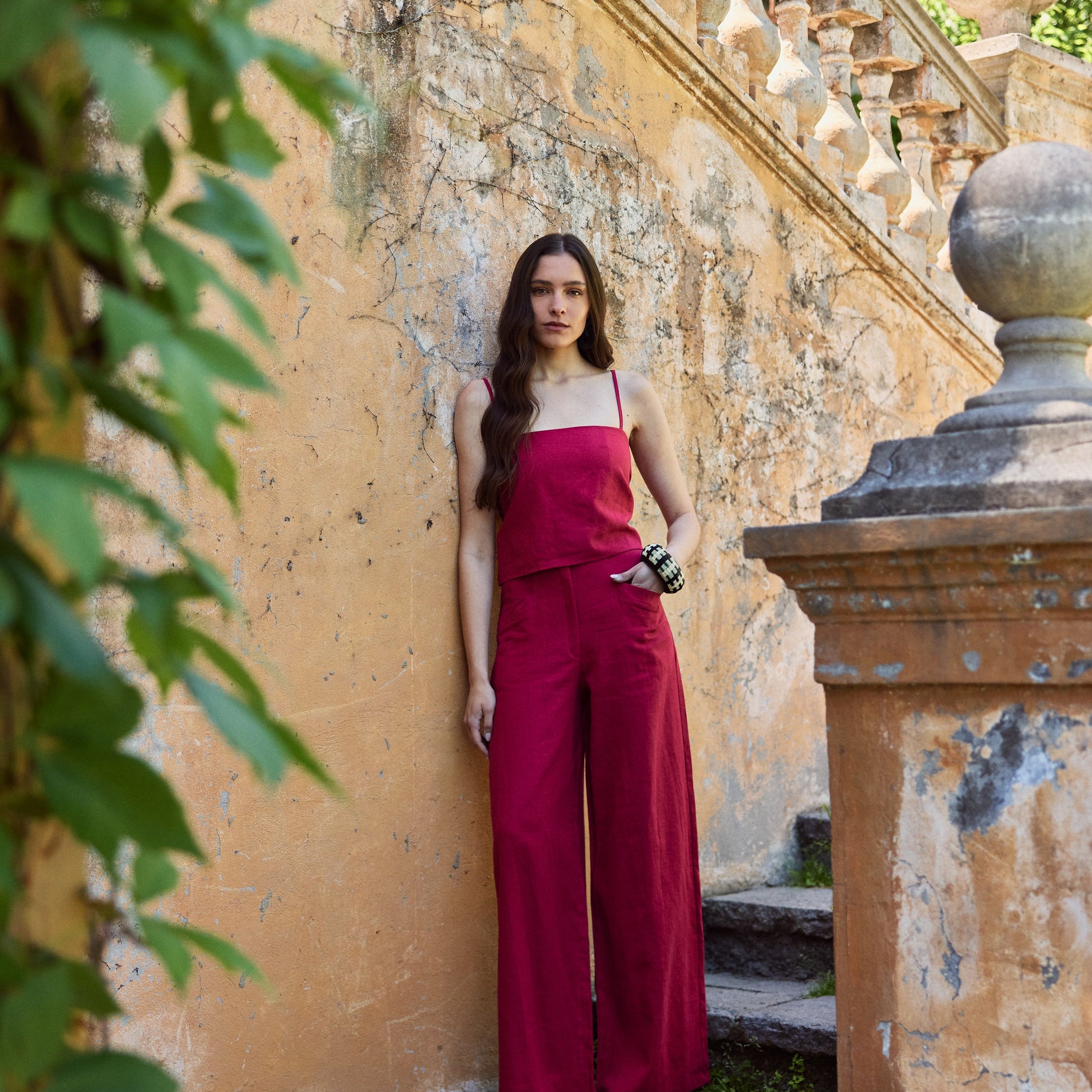 Pantalón Lourdes Lino Burdeo