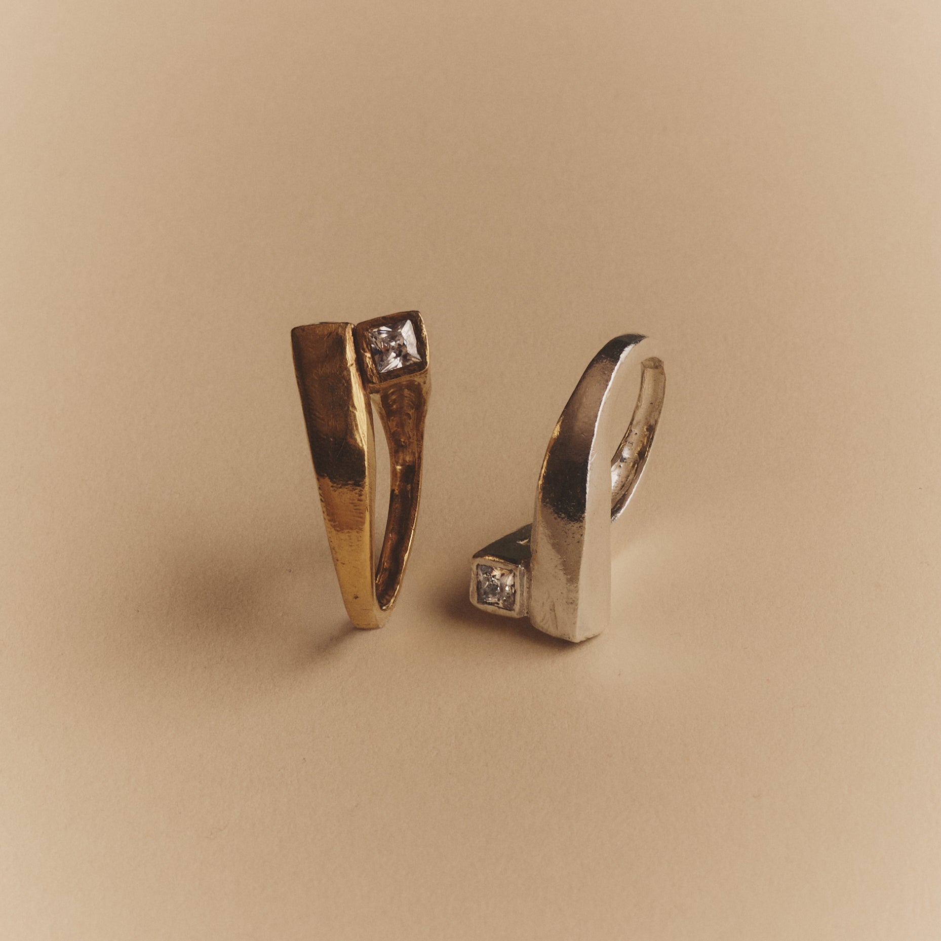 The Offset Ring Gold