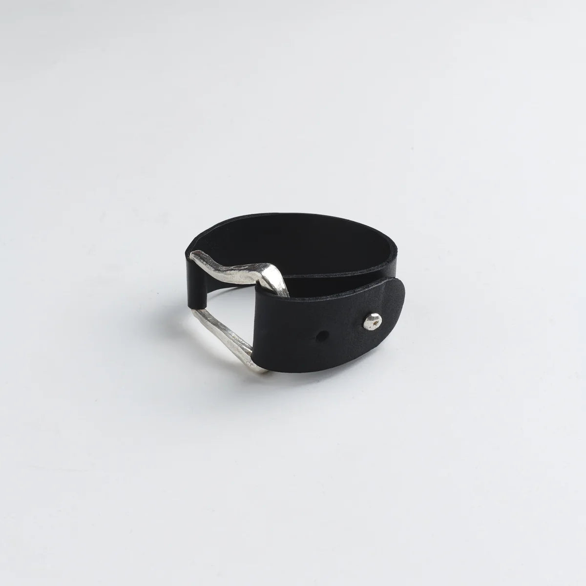 The Leather Cuff Silver