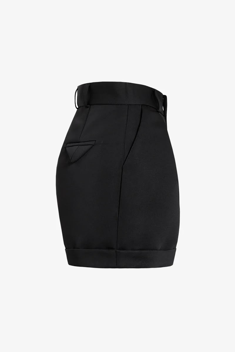 Short Nineko